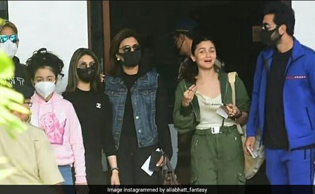 Alia Bhatt Ranbir Kapoor engaged