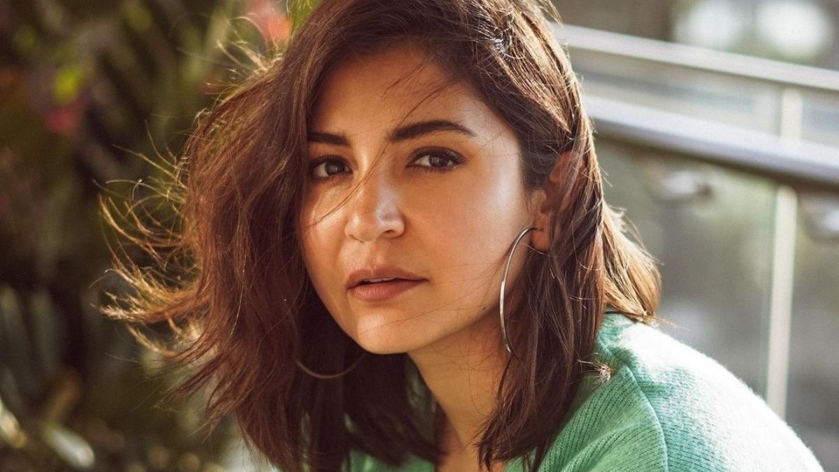 Anushka Sharma Raises Temperature With These Bold Pictures; Fans Ask Funny  Questions! - Woman's era