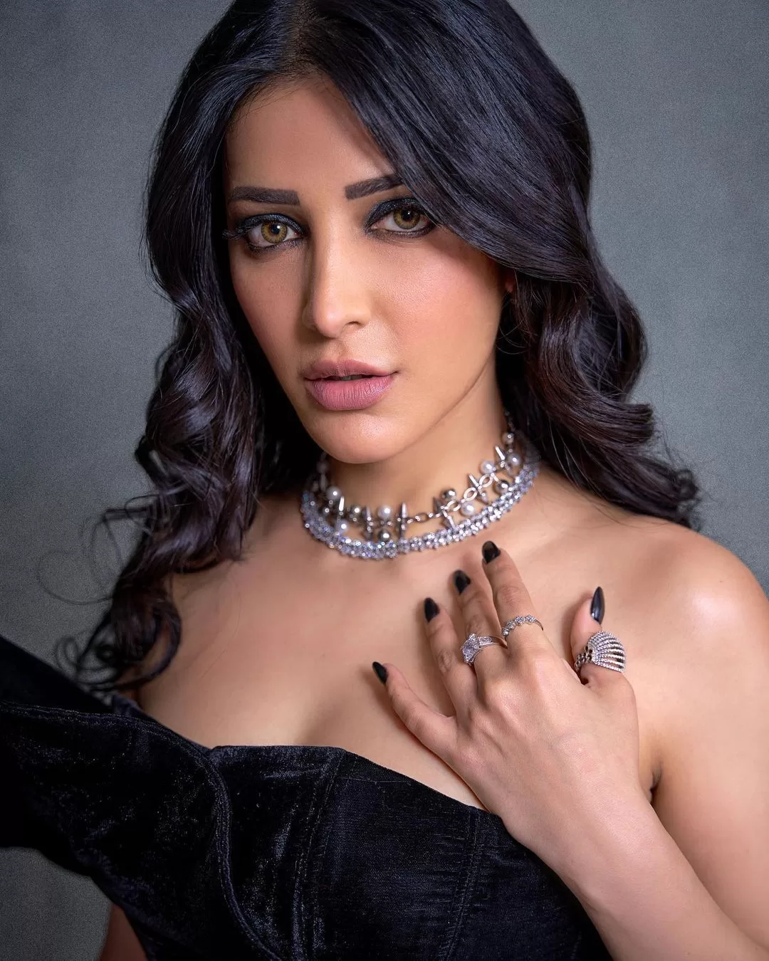 Shruti Hassan always wanted to drink with friends