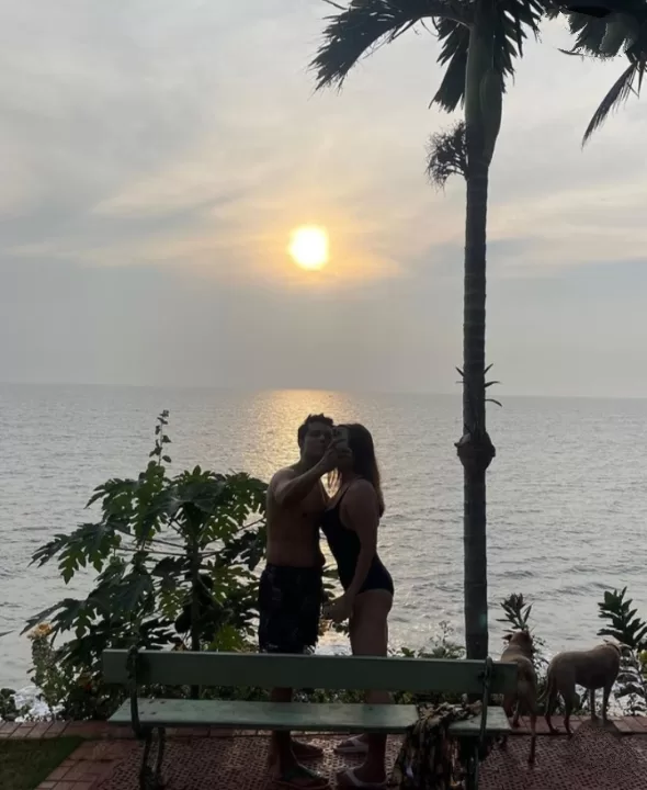 Randeep Hooda and wife enjoying their vacation in Kerala 