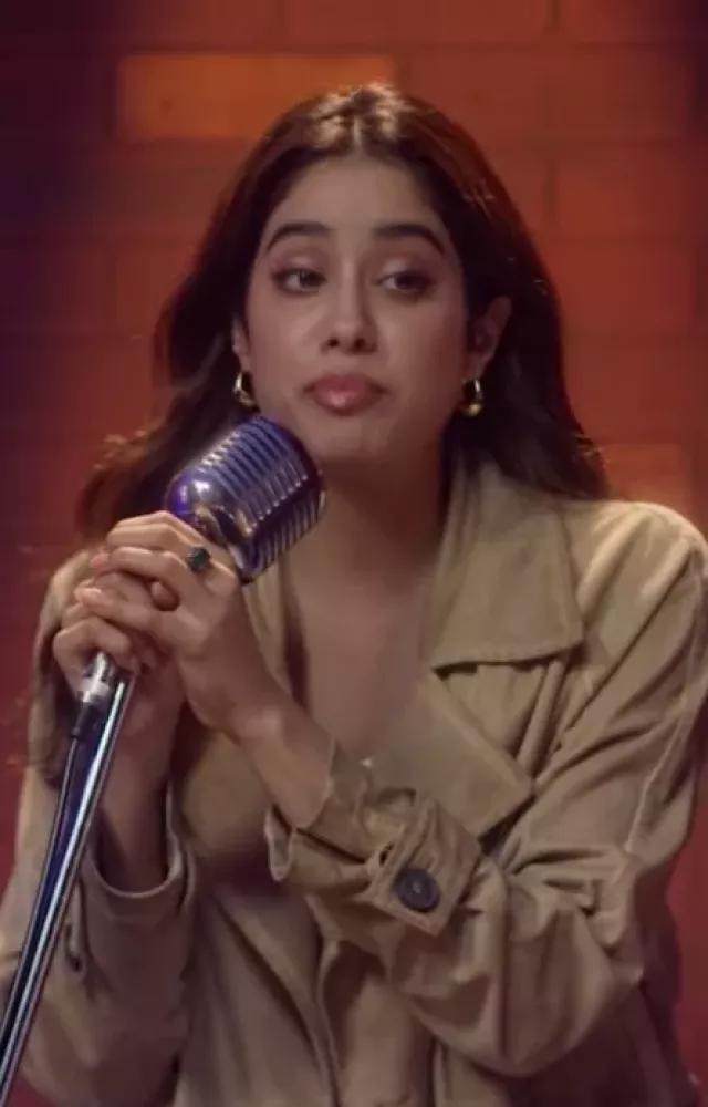 Janhvi kapoor attempts stand up comedy