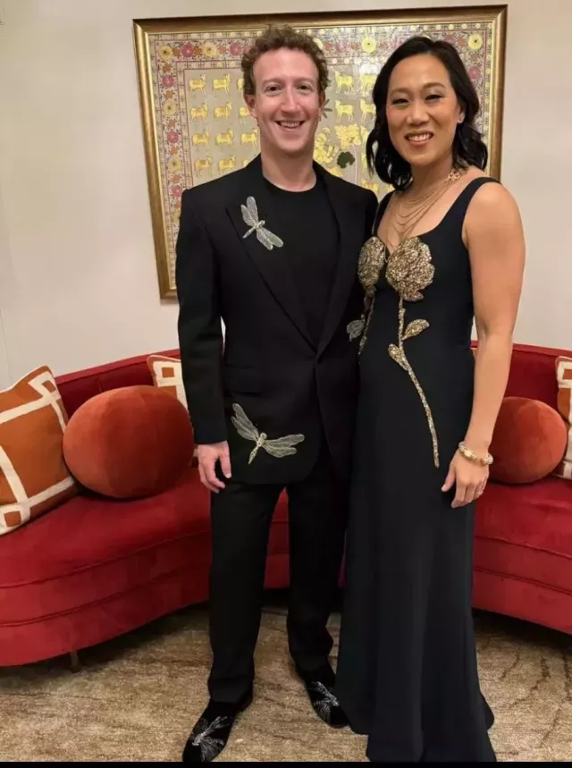 Mark Zukerberg and wife 