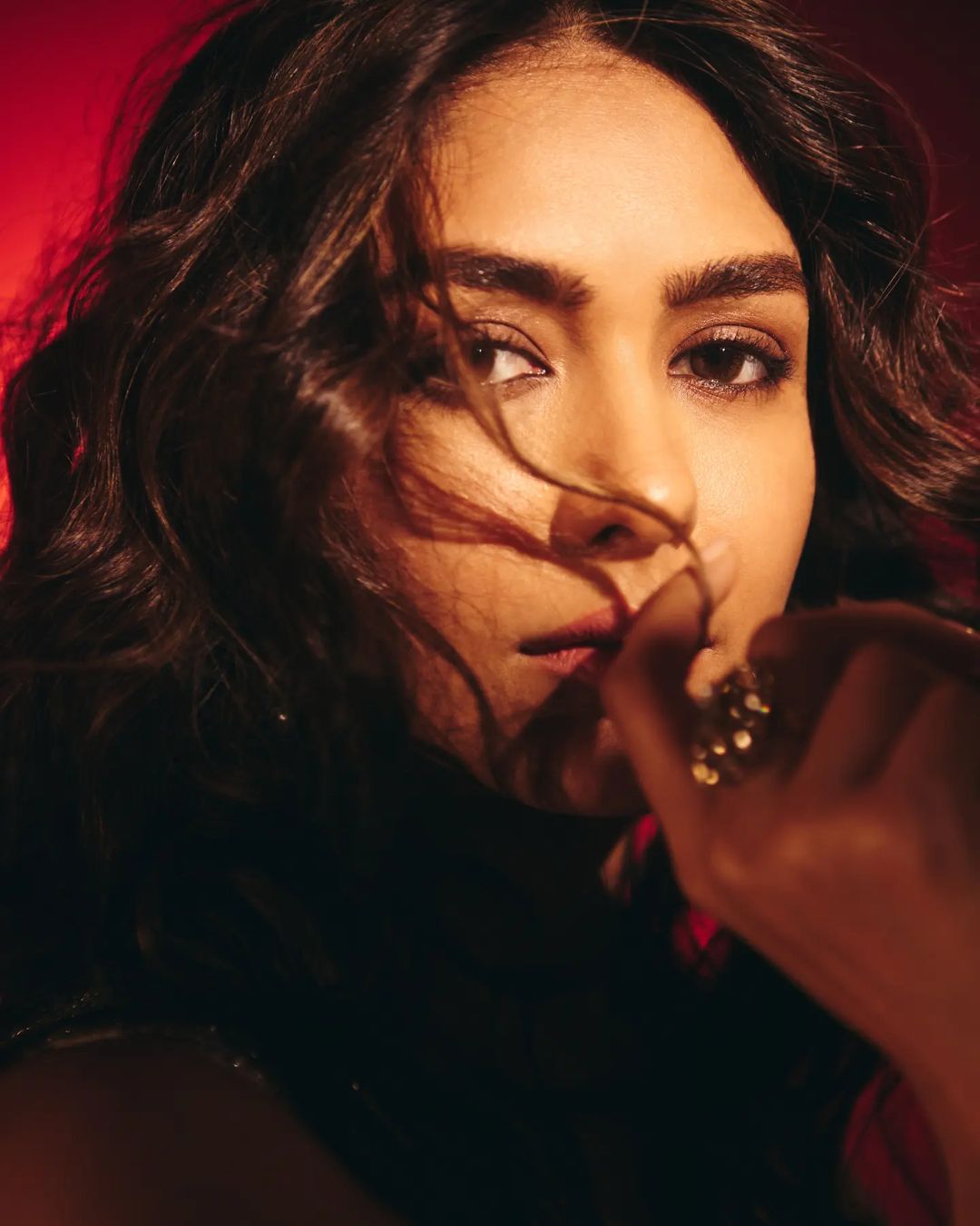 Mrunal Thakur Opens Up About Intimacy Issues and Career Choices: 'I would just get scared'