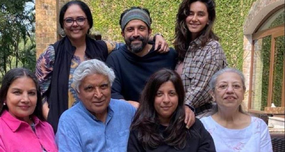 shabana azmi farhan akhtar javed akhtar