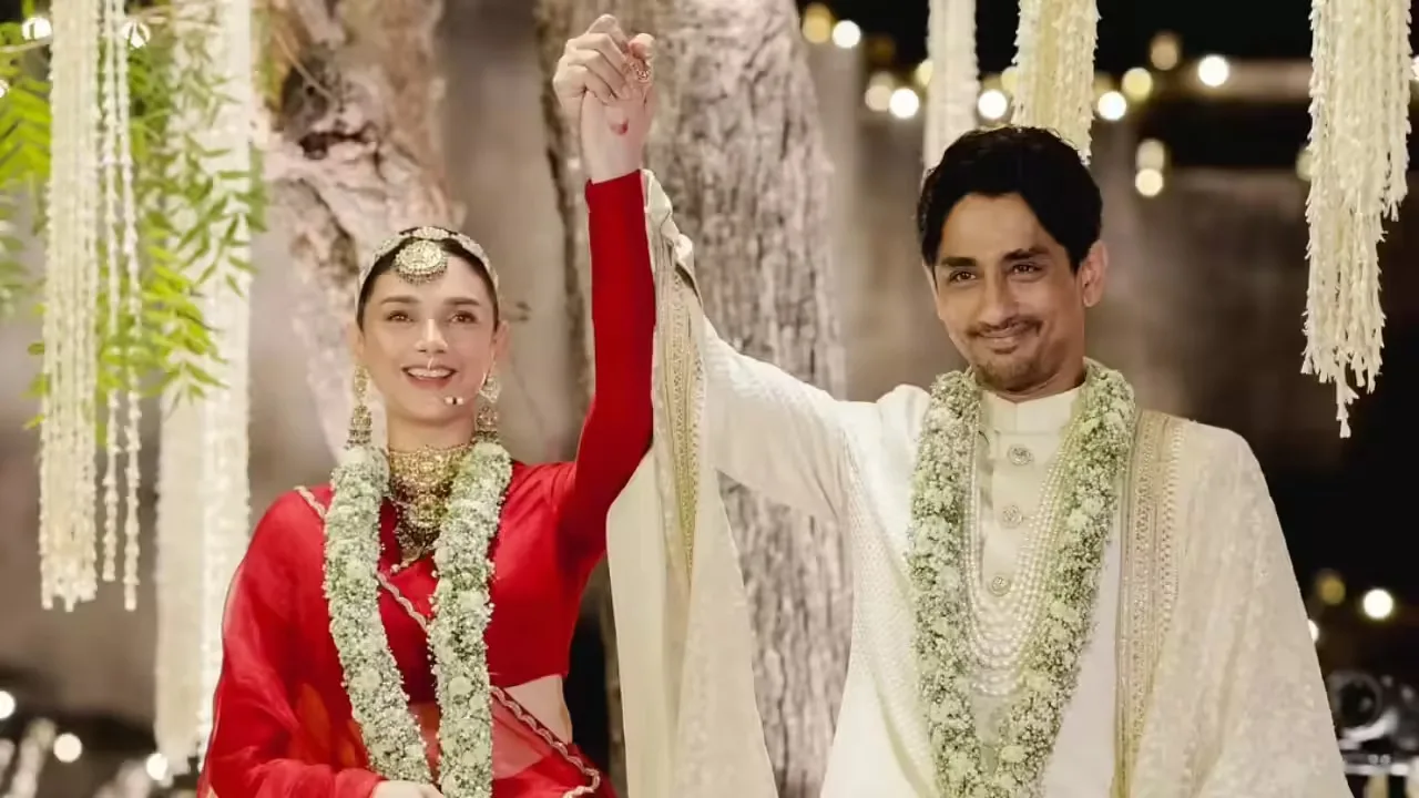 Aditi Hydari and Siddharth Wedding photo