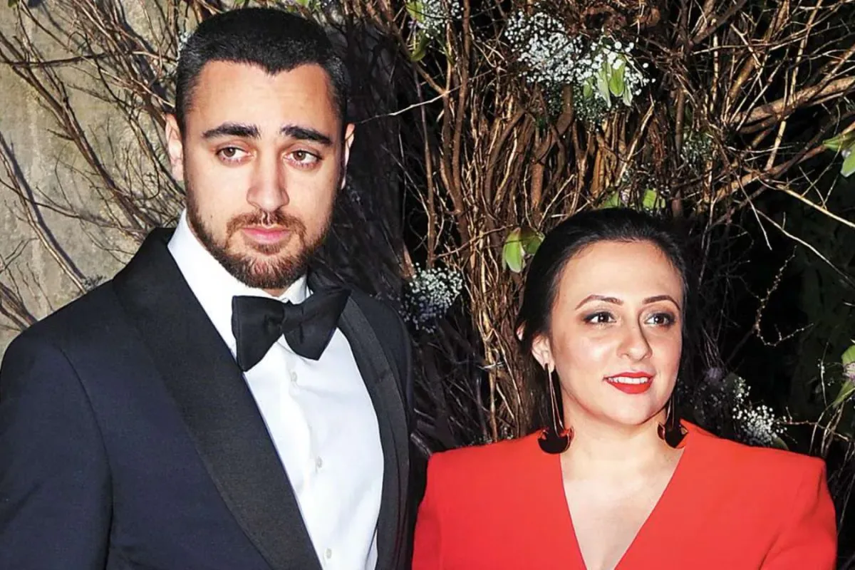 Imran Khan with his wife